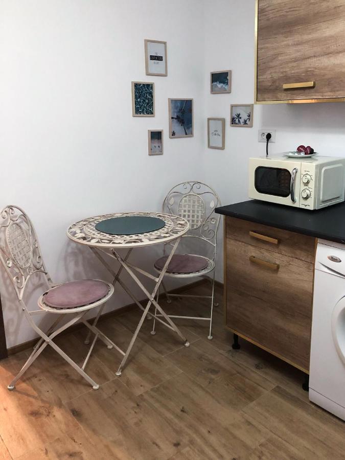 Ultra Central Apartment, Free Parking Oradea - Stray Cats エクステリア 写真